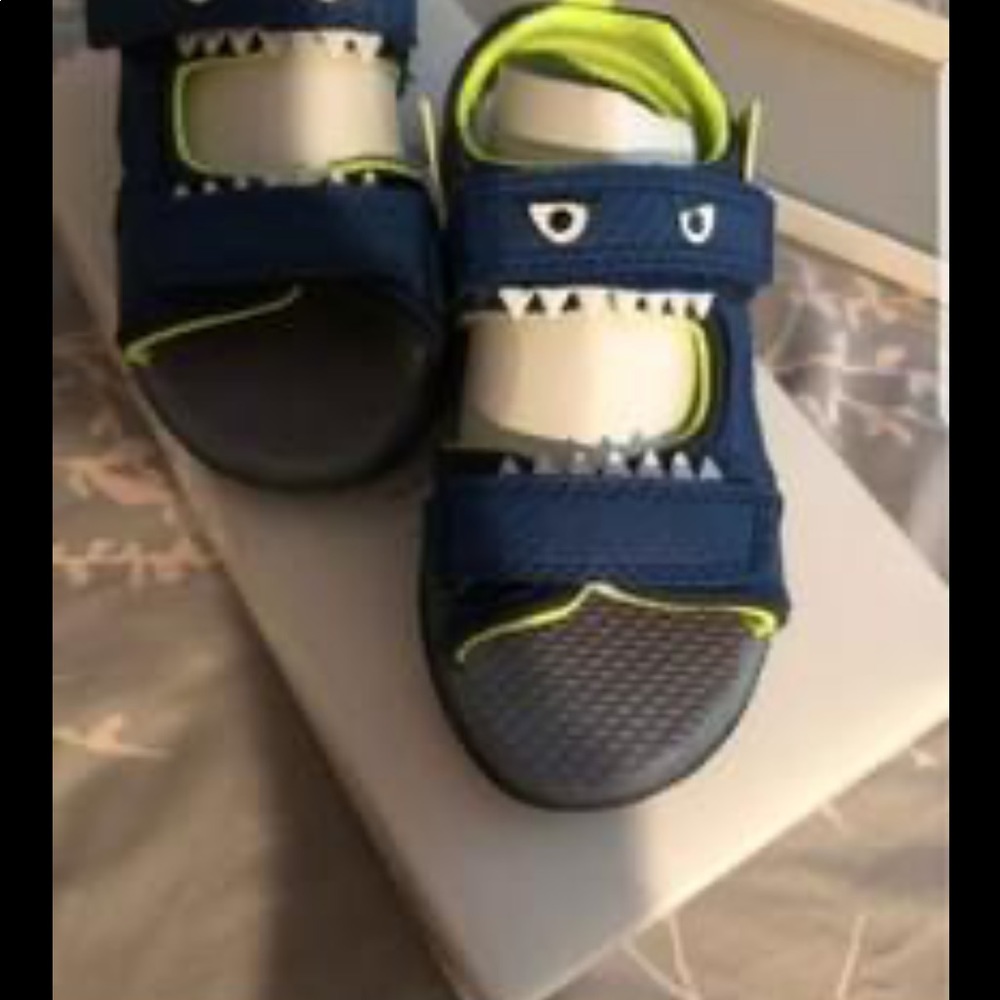 Light up sandals